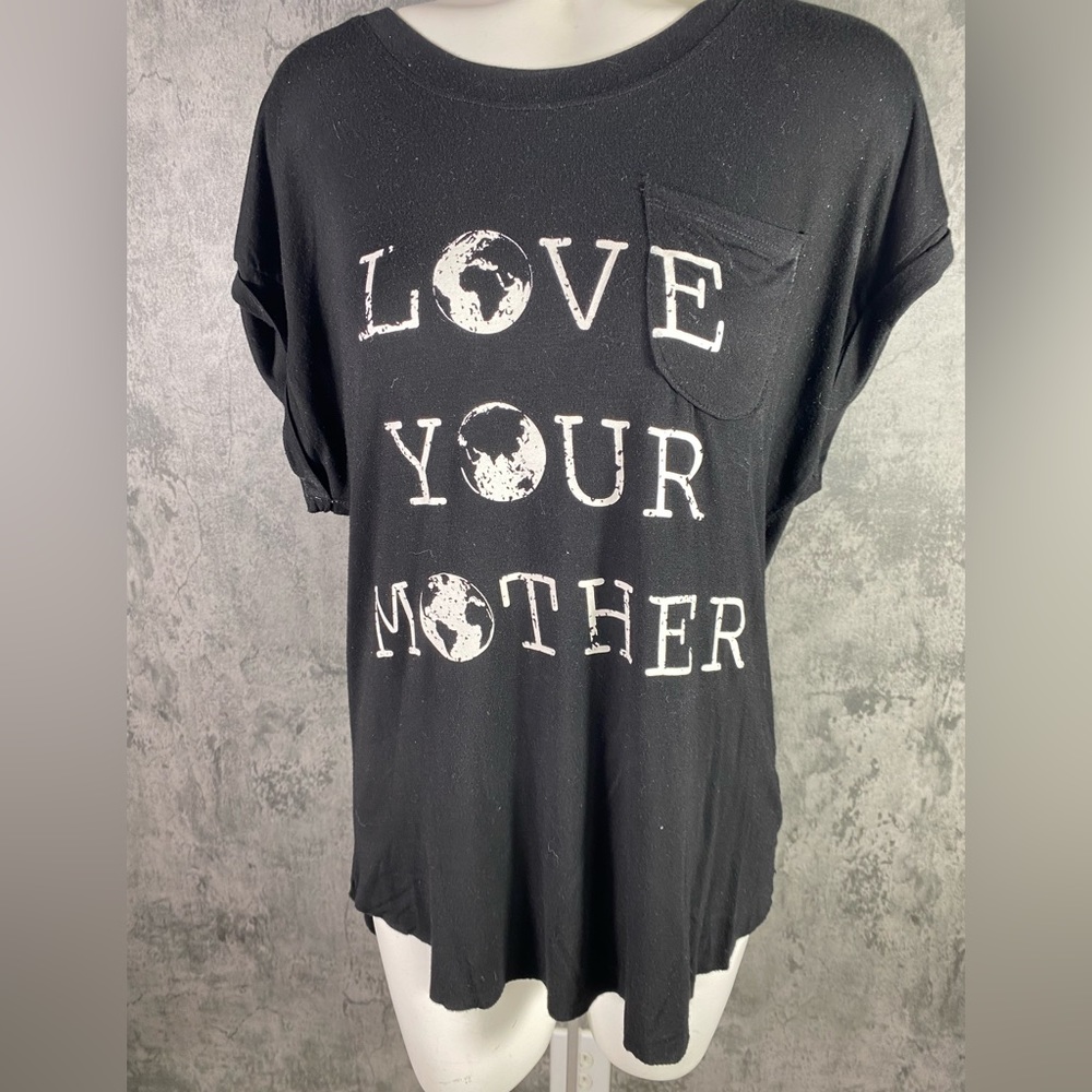 Love Your Mother Tee